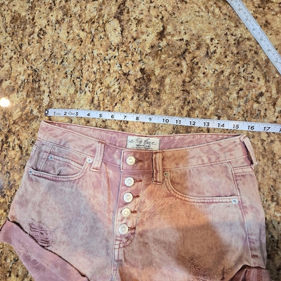 Free People Romeo Rolled Hem Cut Off Denim Jean Button Fly Shorts Mauve Pink 26 - Picture 11 of 11